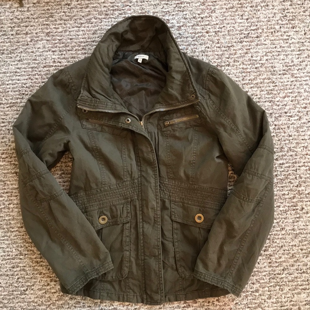 Lightweight fall coat